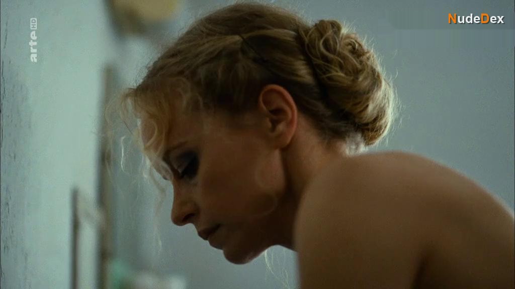 Nina Hoss in Barbara, photo 4