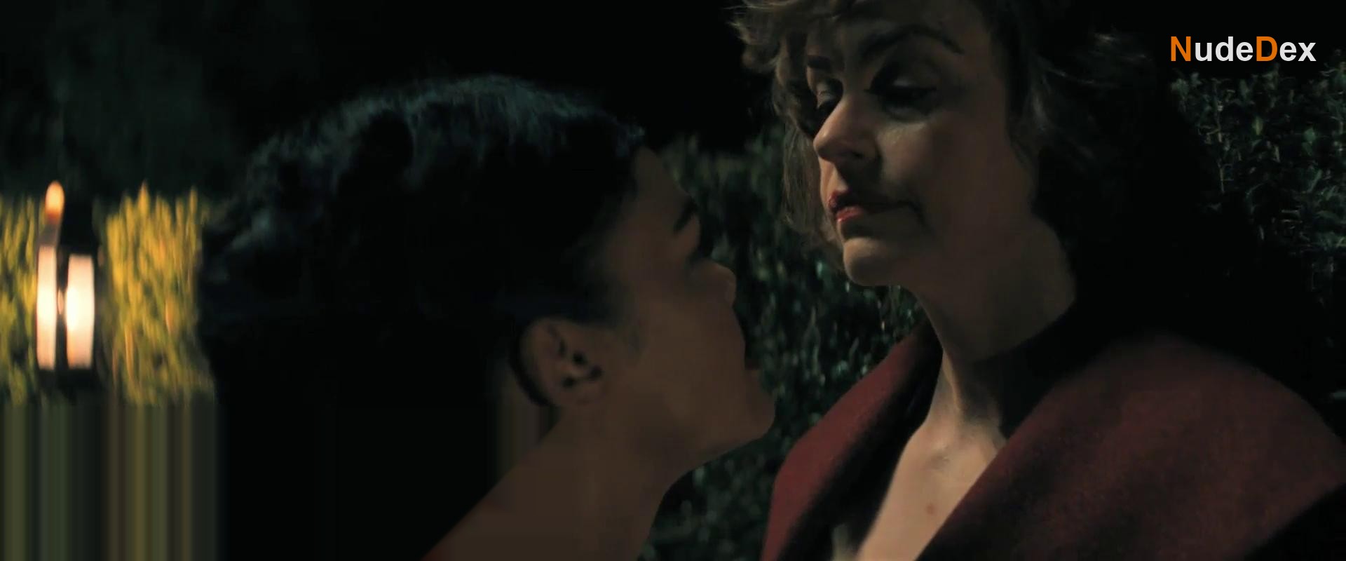 Nina Hoss in Hedda, photo 3