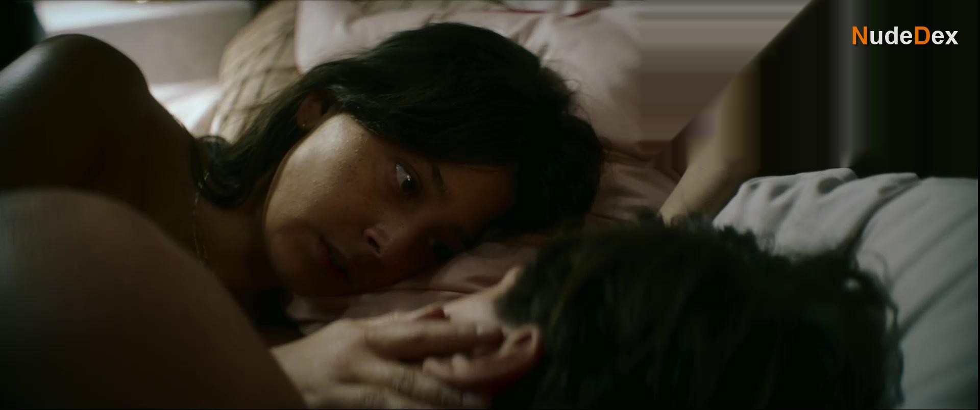 Nora Rios in An Honest Life, photo 3