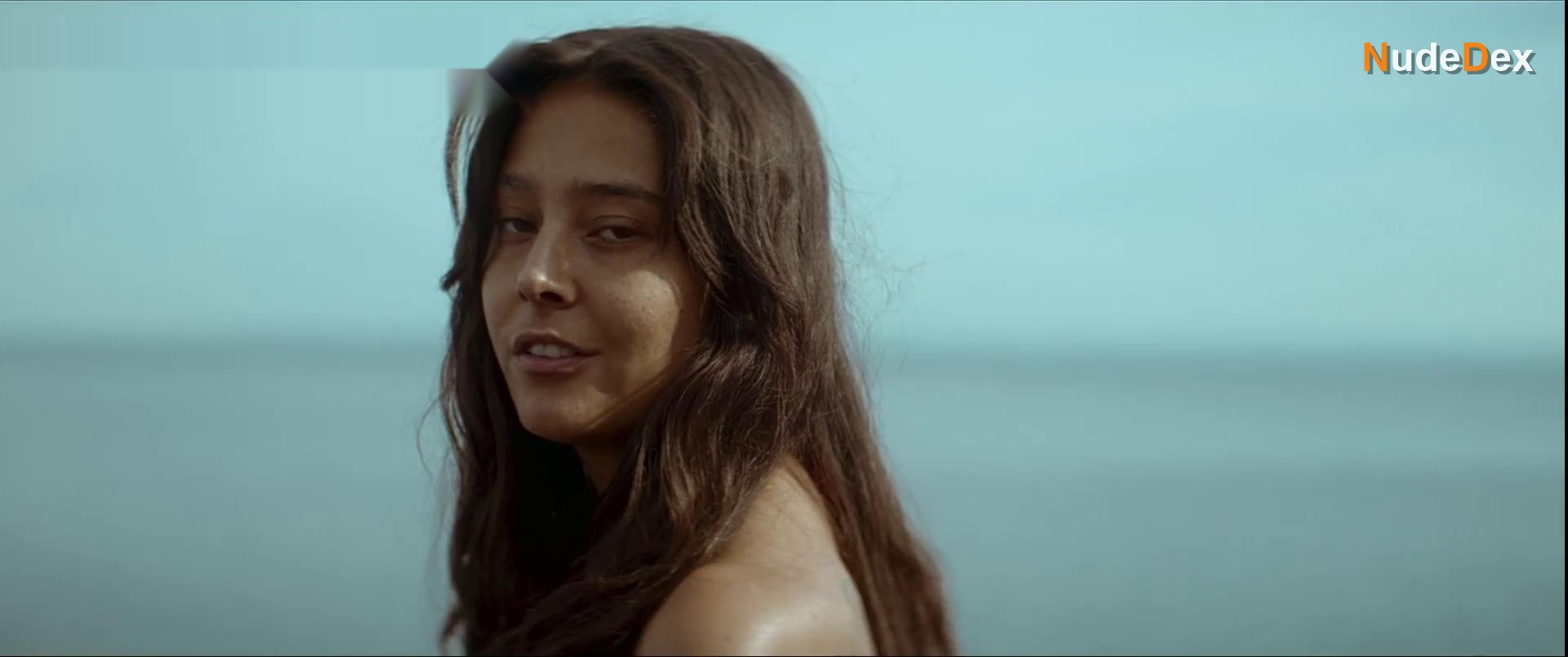 Nora Rios in An Honest Life, photo 5