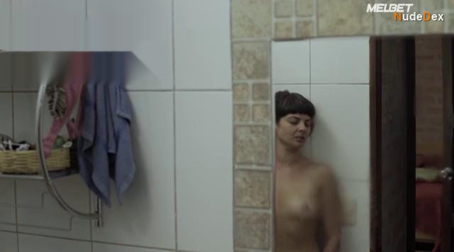 Nuria Frigola Torrent in What Couples Do, photo 2