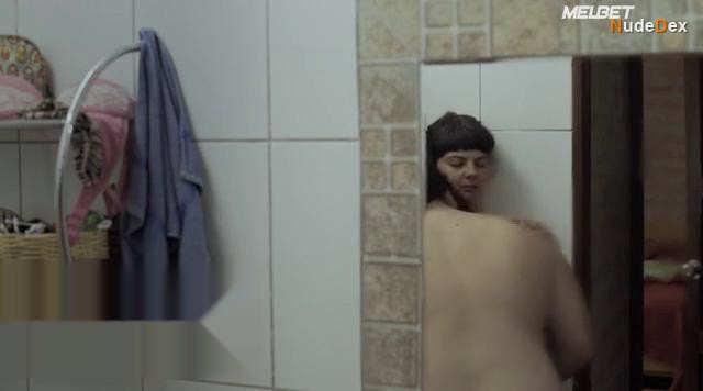 Nuria Frigola Torrent in What Couples Do, photo 6