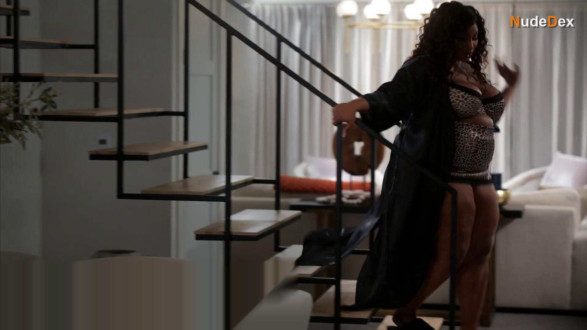 Nzinga Imani in Tyler Perrys Zatima, photo 2