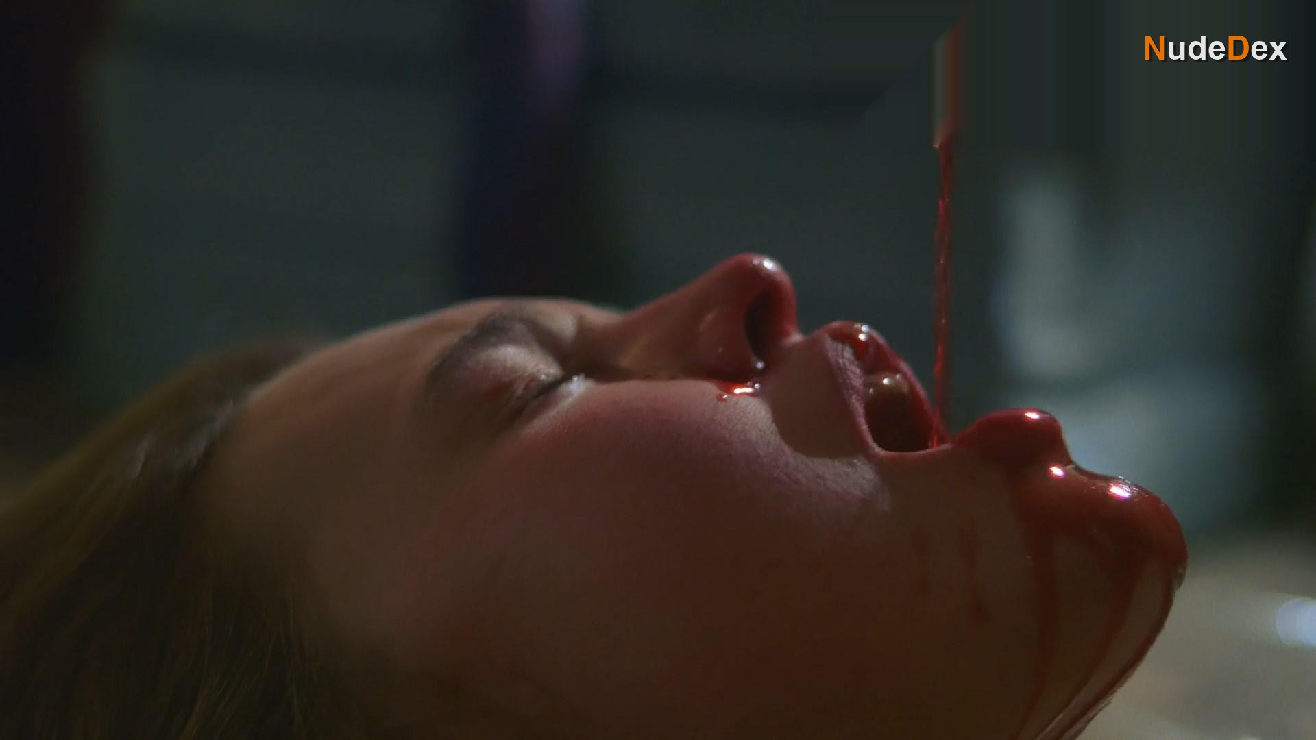 And She Hisses in And She Hisses, photo 6