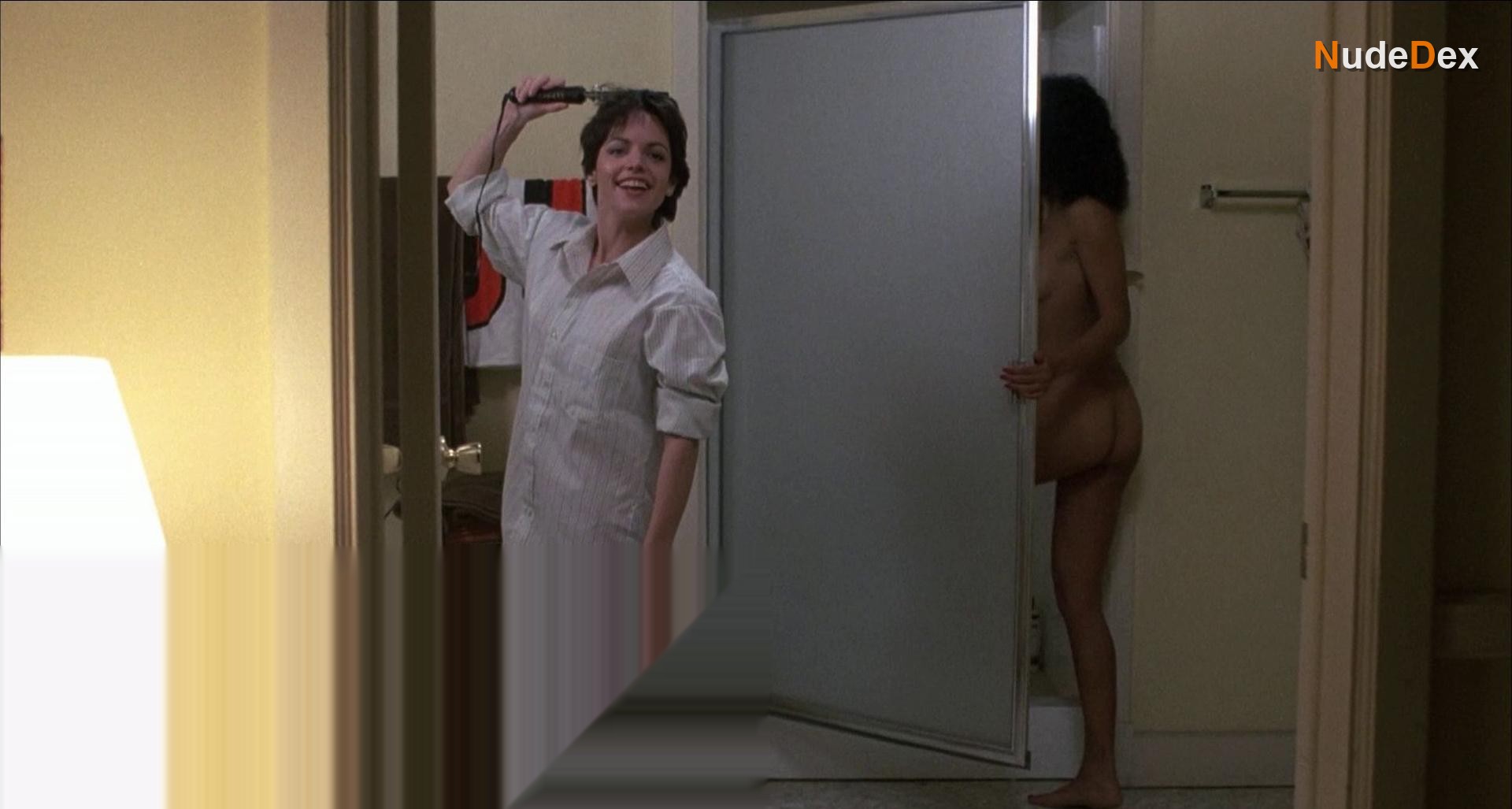 Ola Ray in 10 To Midnight, photo 2