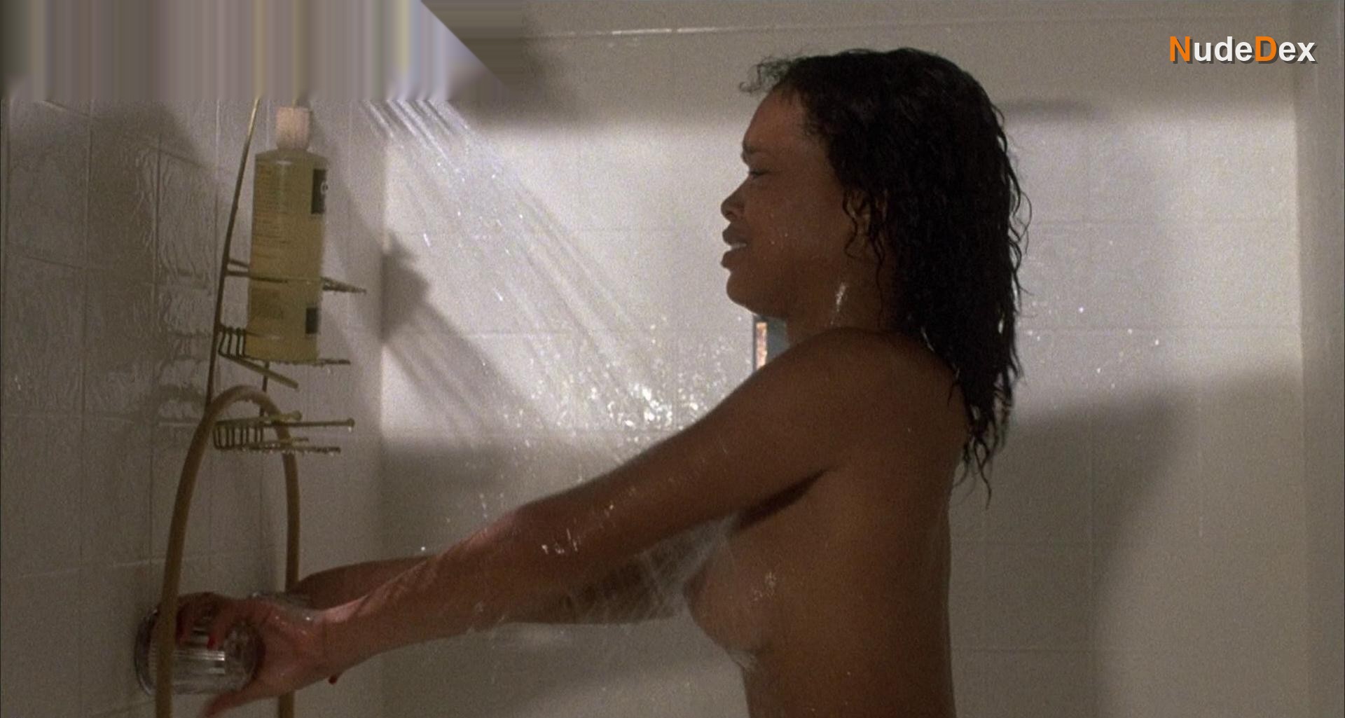 Ola Ray in 10 To Midnight, photo 3