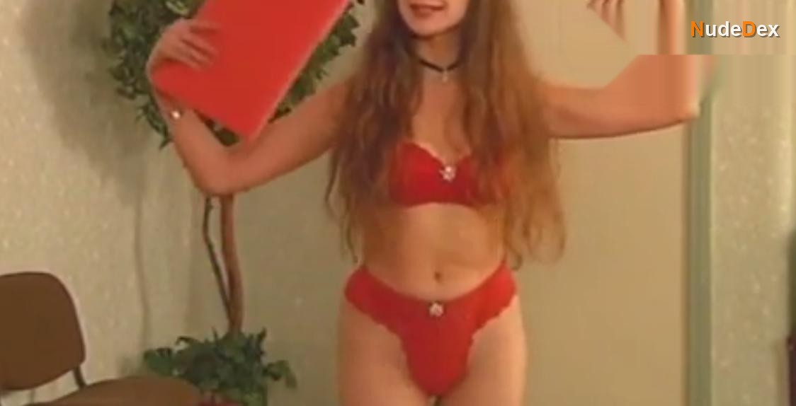 Olesya Simonets in Druzhnaya Semeyka, photo 1