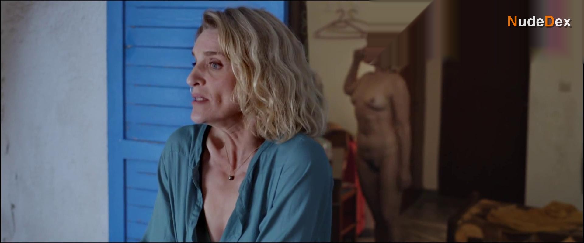 Olivia Cote in Two Tickets To Greece, photo 7