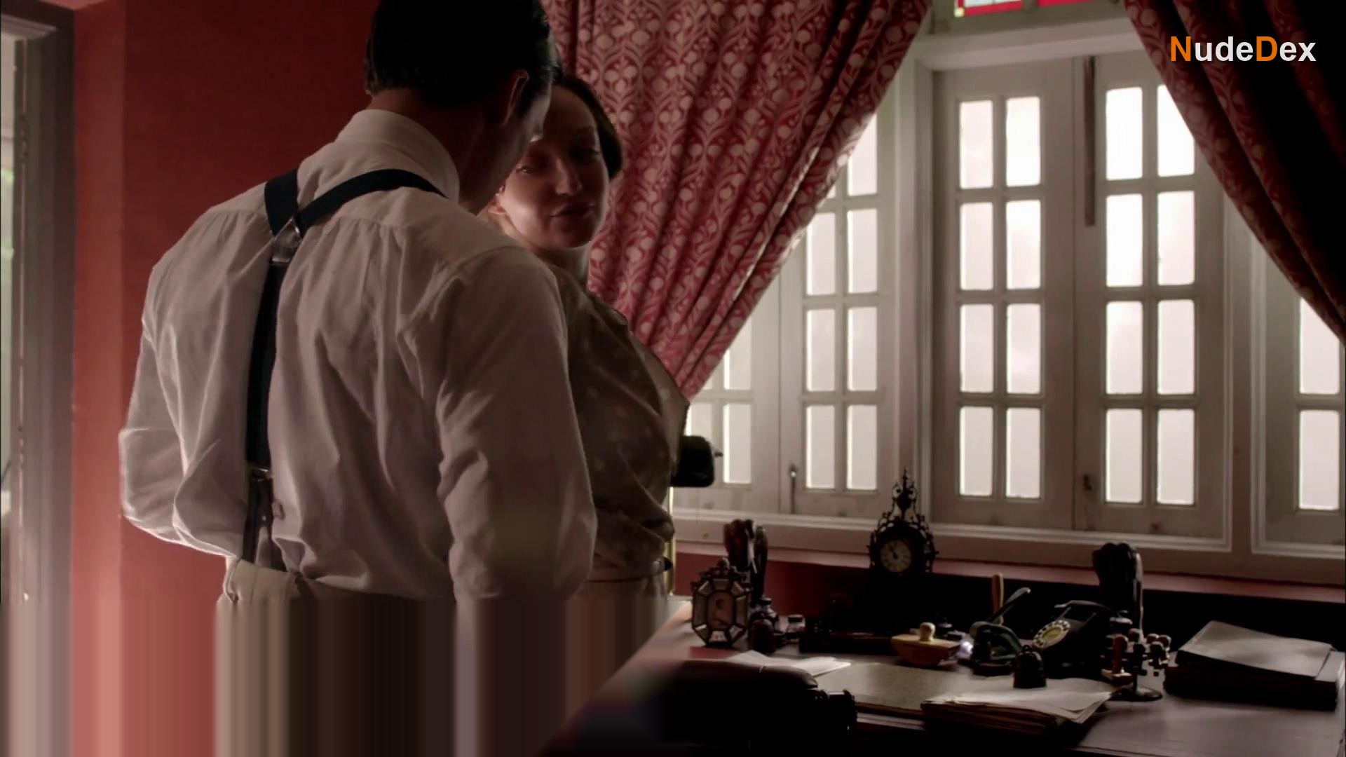 Olivia Grant in Indian Summers, photo 4
