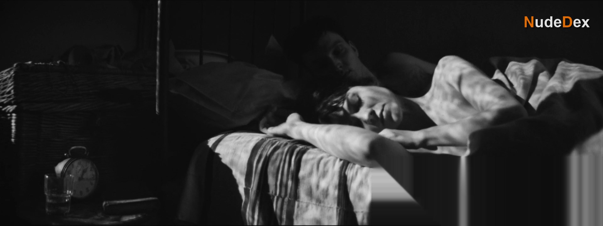 Olivia Ross in The Universal Theory, photo 1