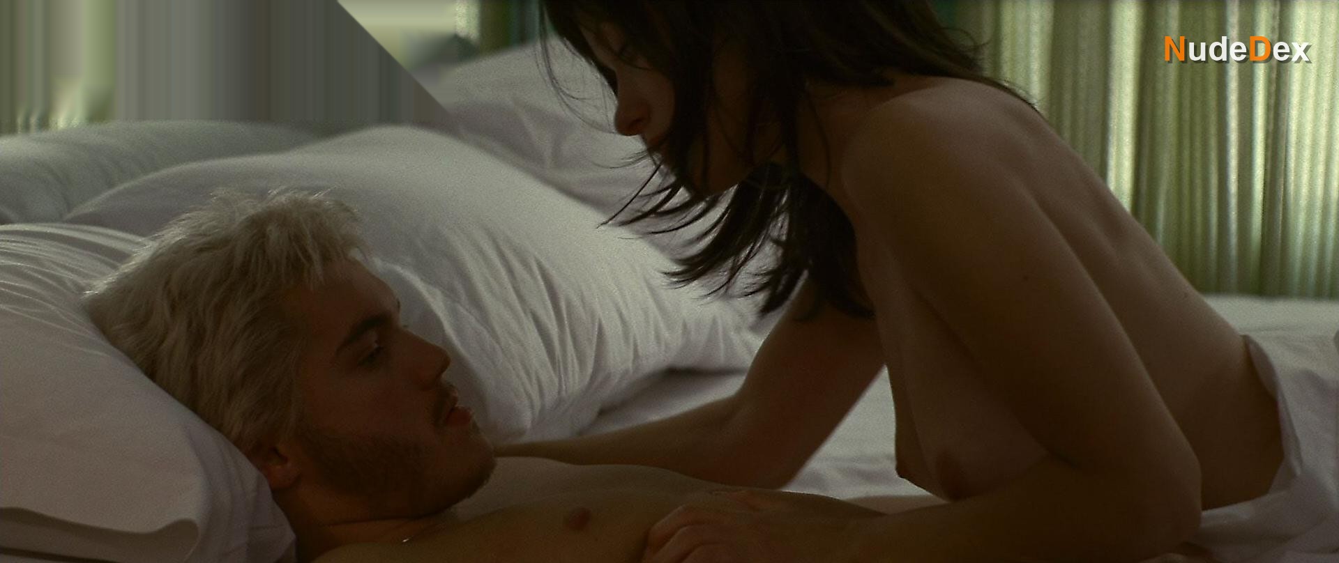 Olivia Wilde in Alpha Dog, photo 3