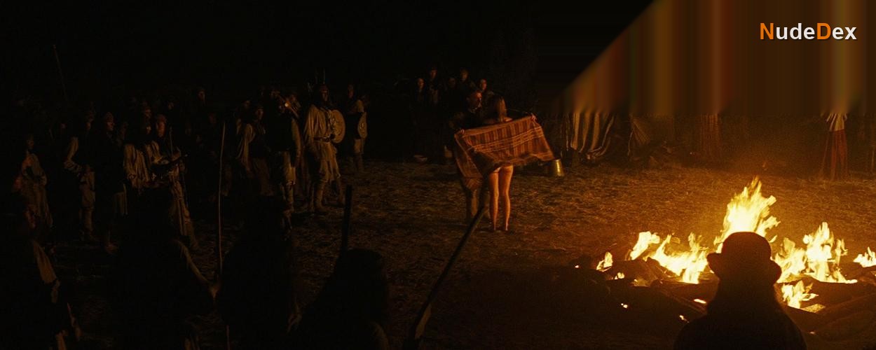 Olivia Wilde in Cowboys Aliens, photo 4