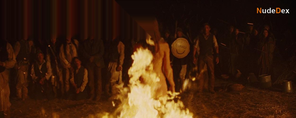 Olivia Wilde in Cowboys Aliens, photo 6