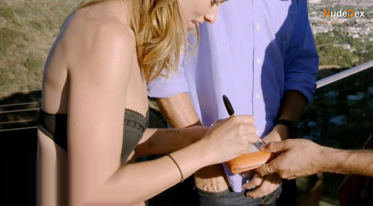 Olivia Wilde in David Blaine Real Or Magic, photo 1