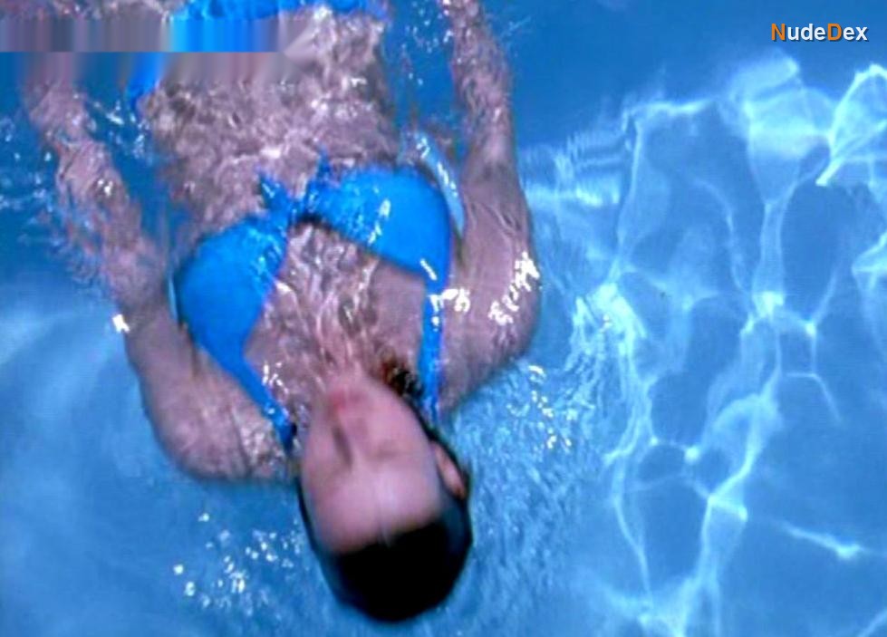 Olivia Williams in Tara Road, photo 3