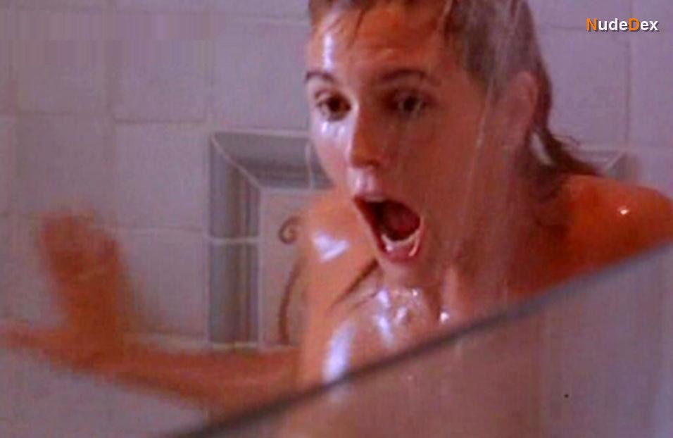Paige Turco in The Feminine Touch, photo 6