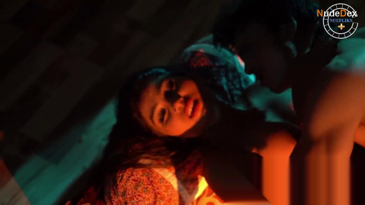 Pallavi Vawale in Vampire, photo 32