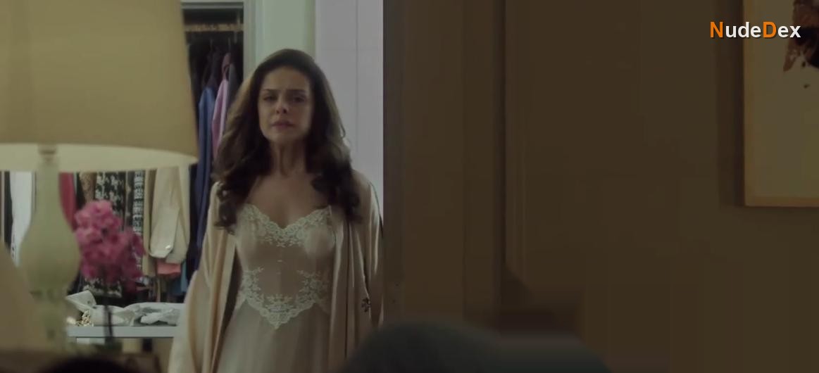 Paloma Bernardi in Ninguem E De Ninguem, photo 3