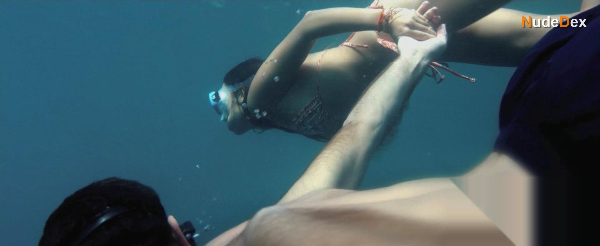 Paloma Bloyd in Perdona Si Te Llamo Amor, photo 3