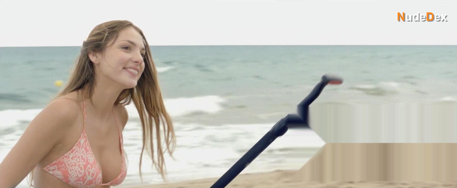 Paloma Bloyd in Perdona Si Te Llamo Amor, photo 8