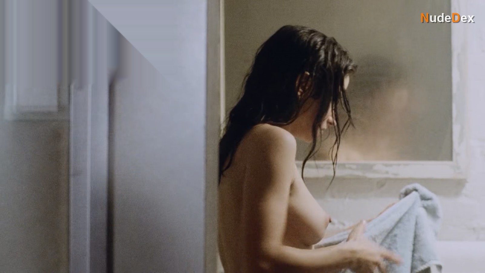Pamela Adlon in Eat Your Heart Out, photo 1