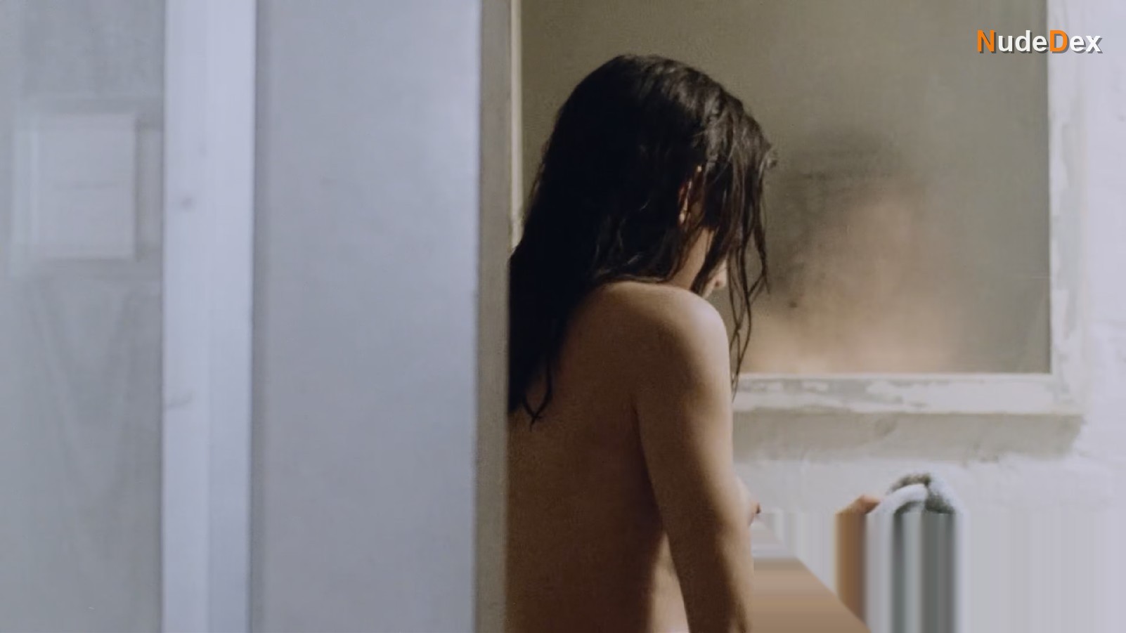 Pamela Adlon in Eat Your Heart Out, photo 2