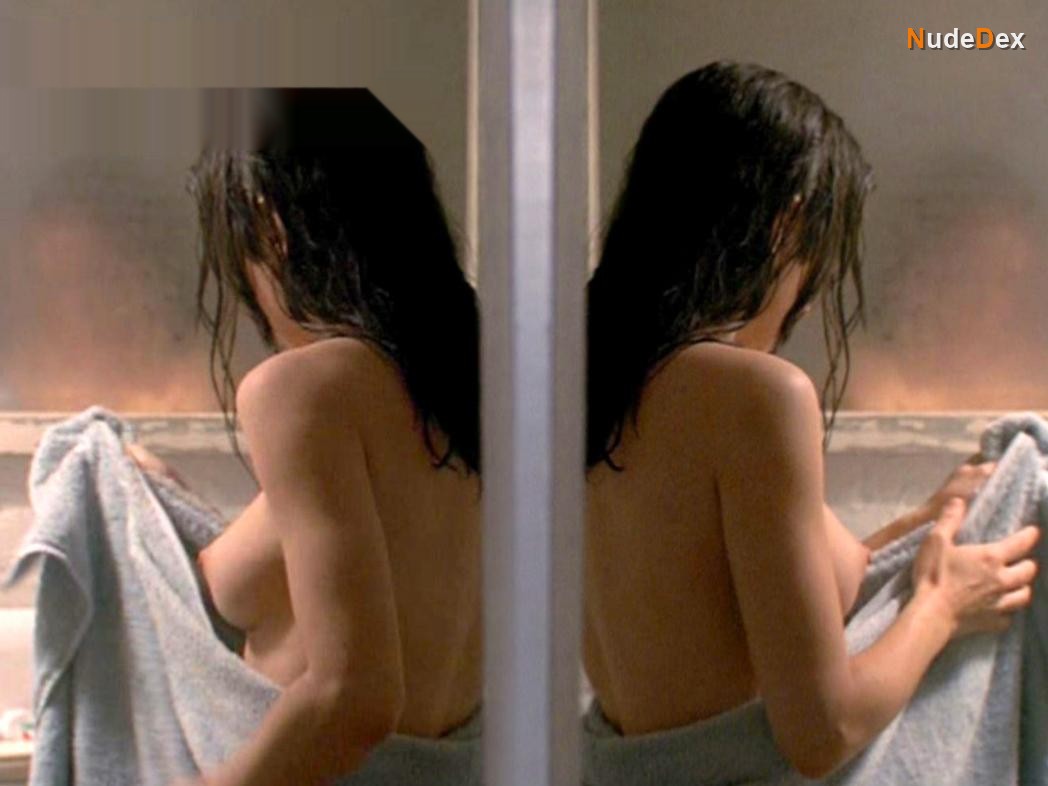 Pamela Adlon in Eat Your Heart Out, photo 8