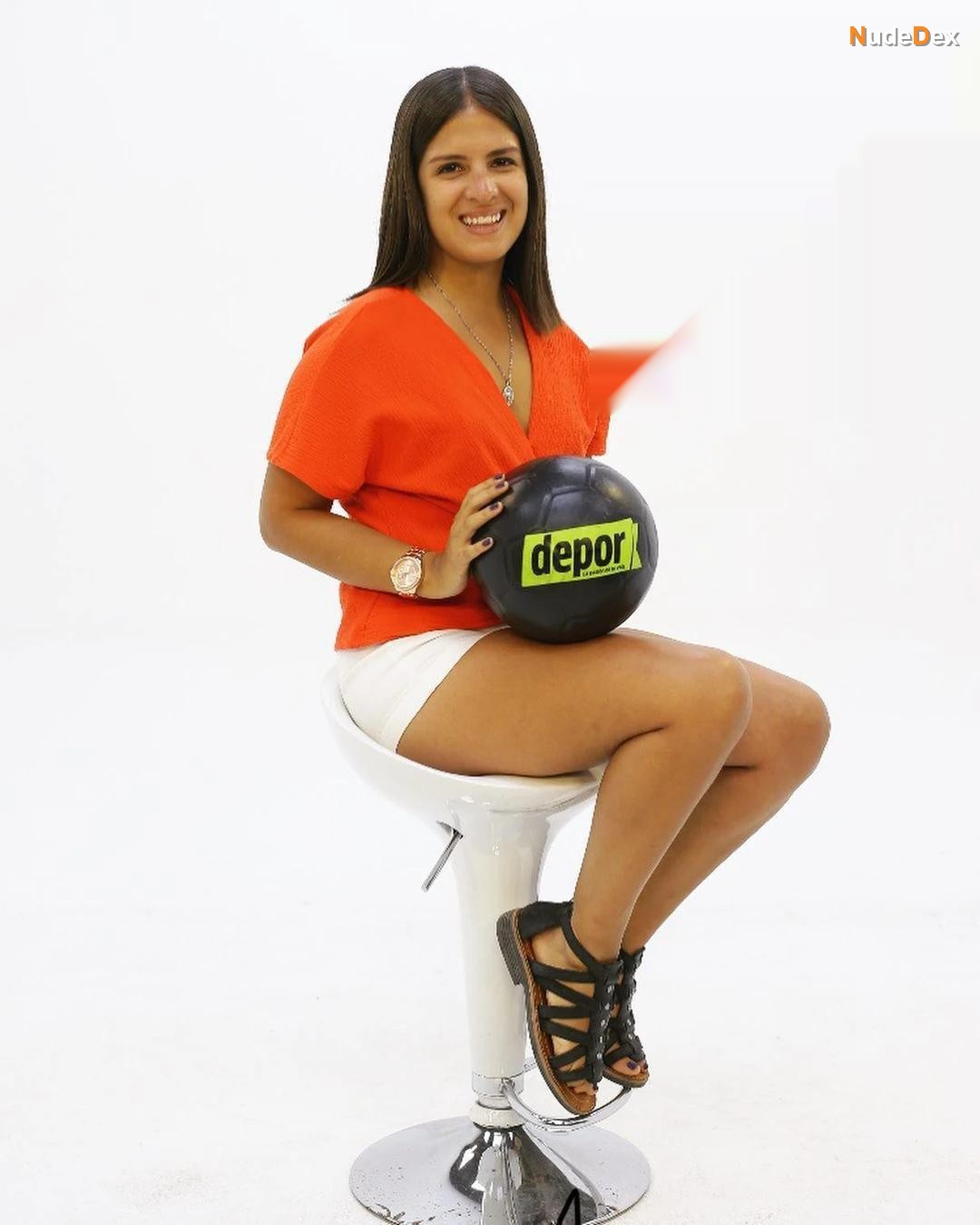 Pamela Rios Calmet in Latina Noticias, photo 4