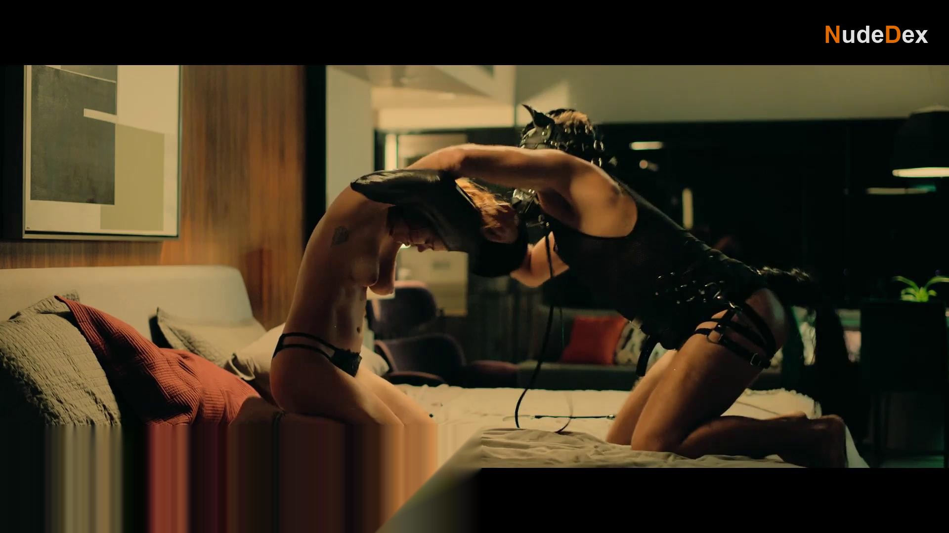 Whatever, Whenever in Whatever Whenever, photo 11