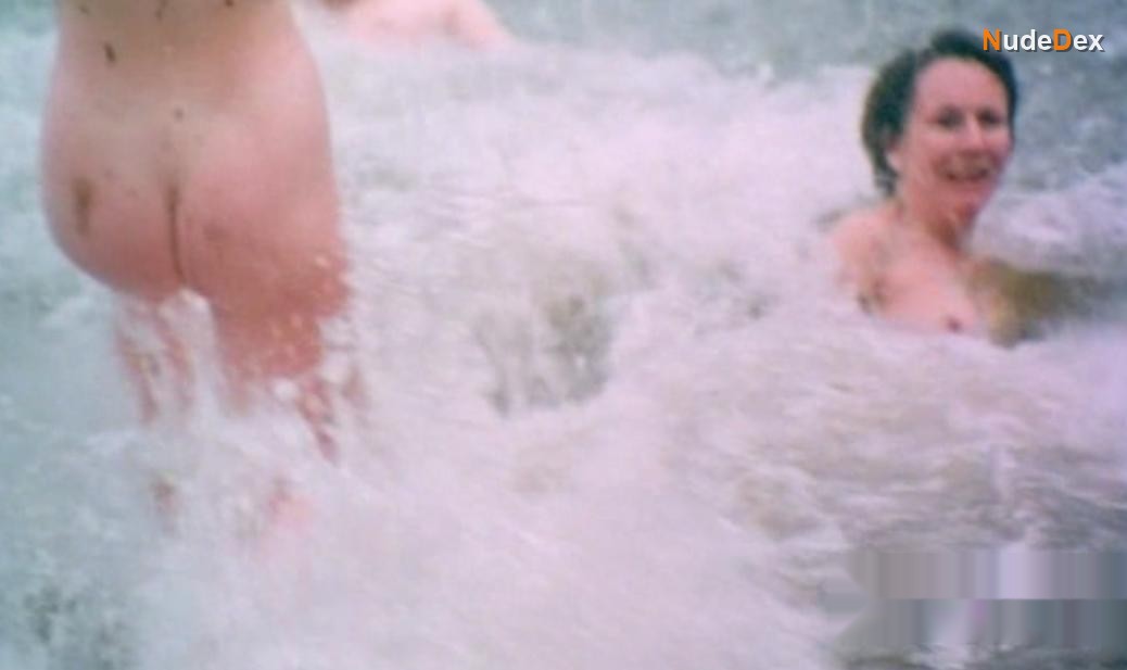 Pam Jackman in Cosy Cool, photo 3