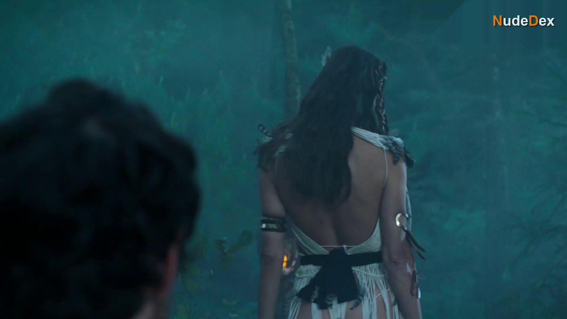 Paola Fernandez in Como Sobrevivir Soltero, photo 2