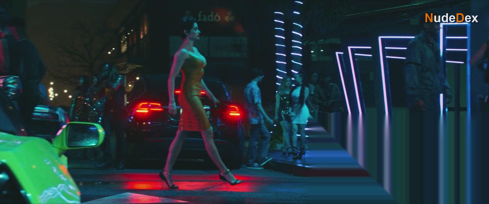 Paola Nunez in Bad Boys For Life, photo 14