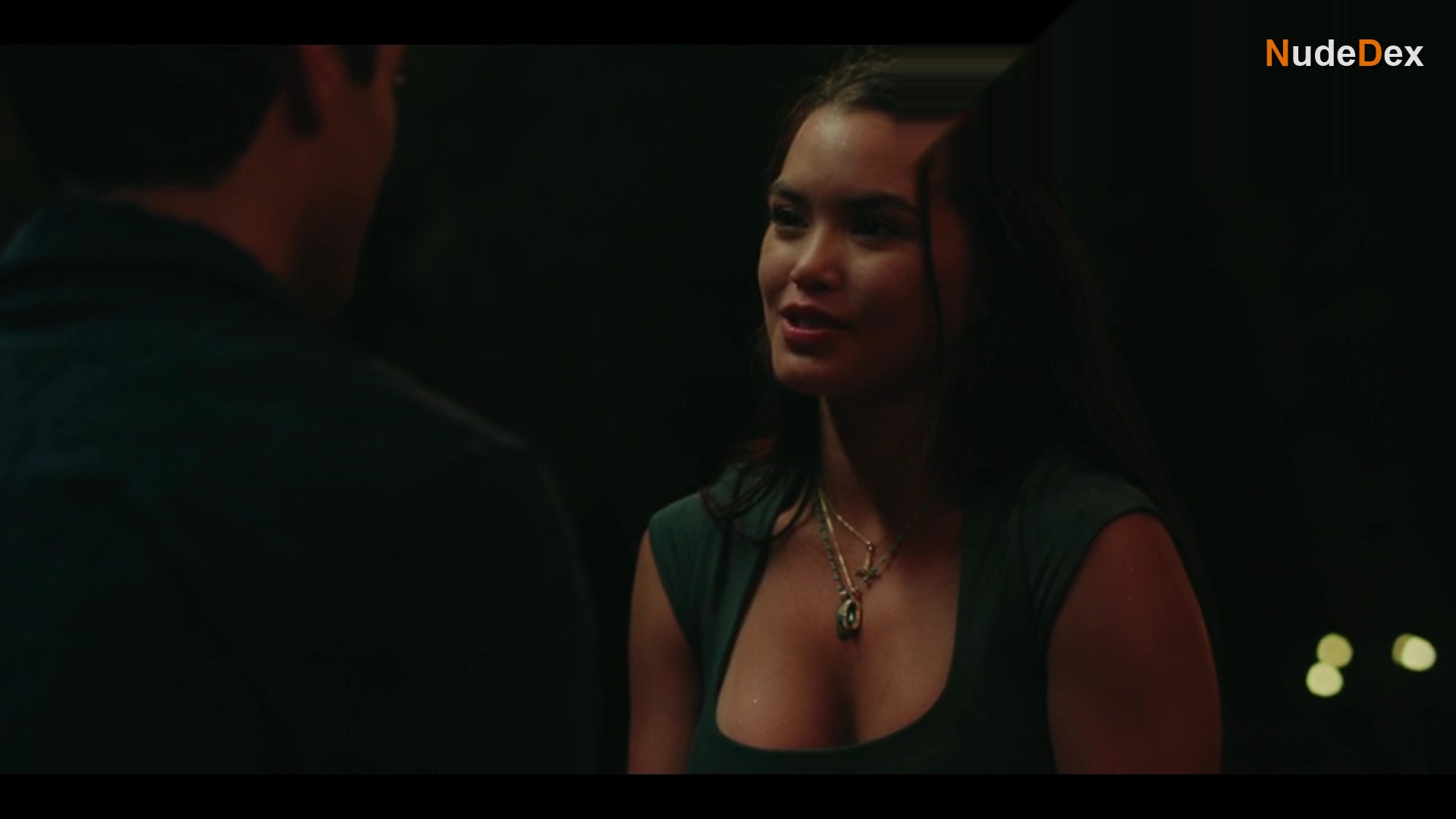 Paris Berelc in Kissing Is The Easy Part, photo 1