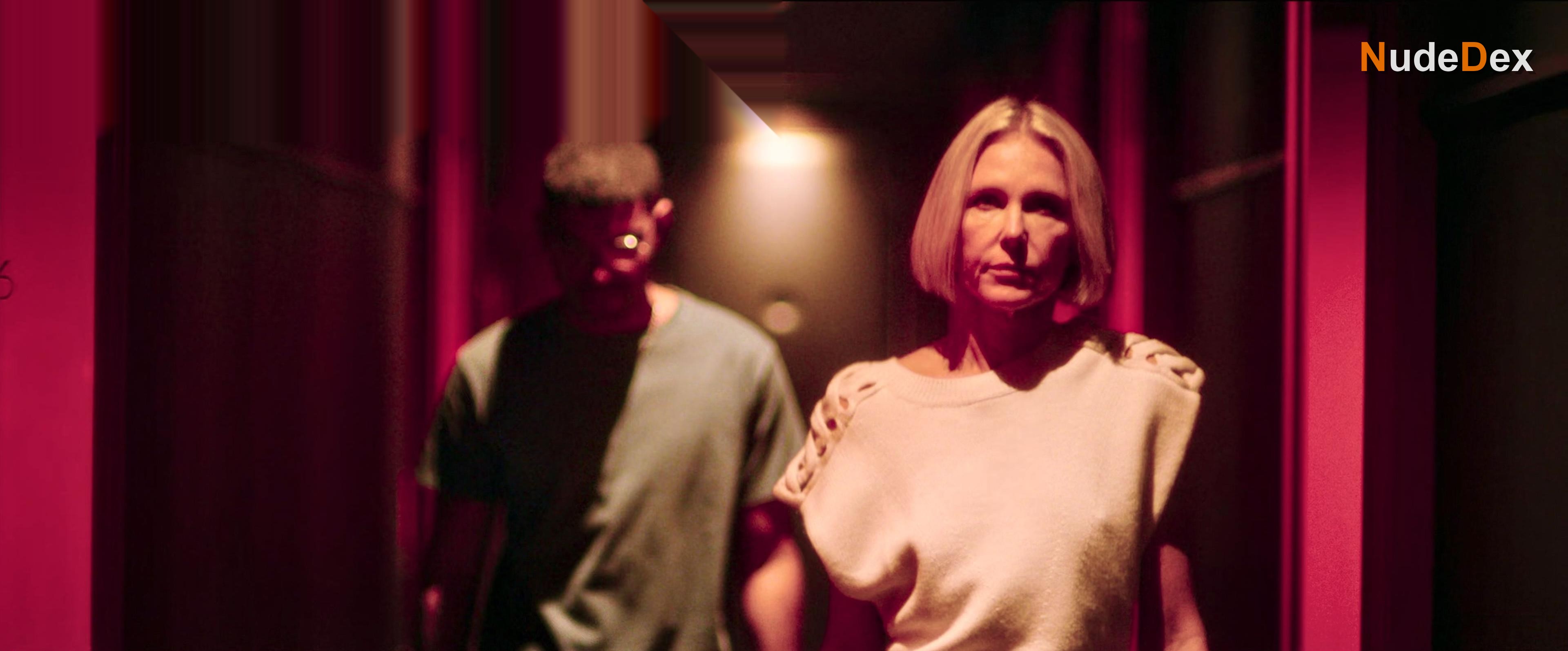 Pascale Arbillot in Cash Queens, photo 9