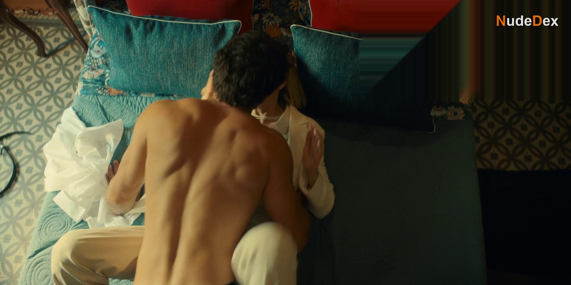 Pascale Arbillot in Escort Boys, photo 3