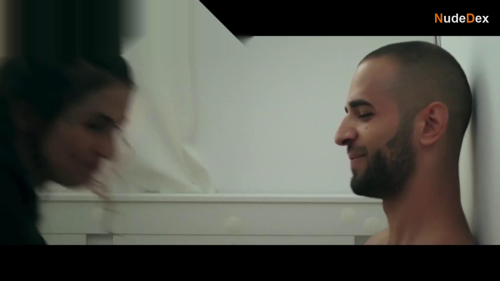 Patricia Gavril in Whispery, photo 1