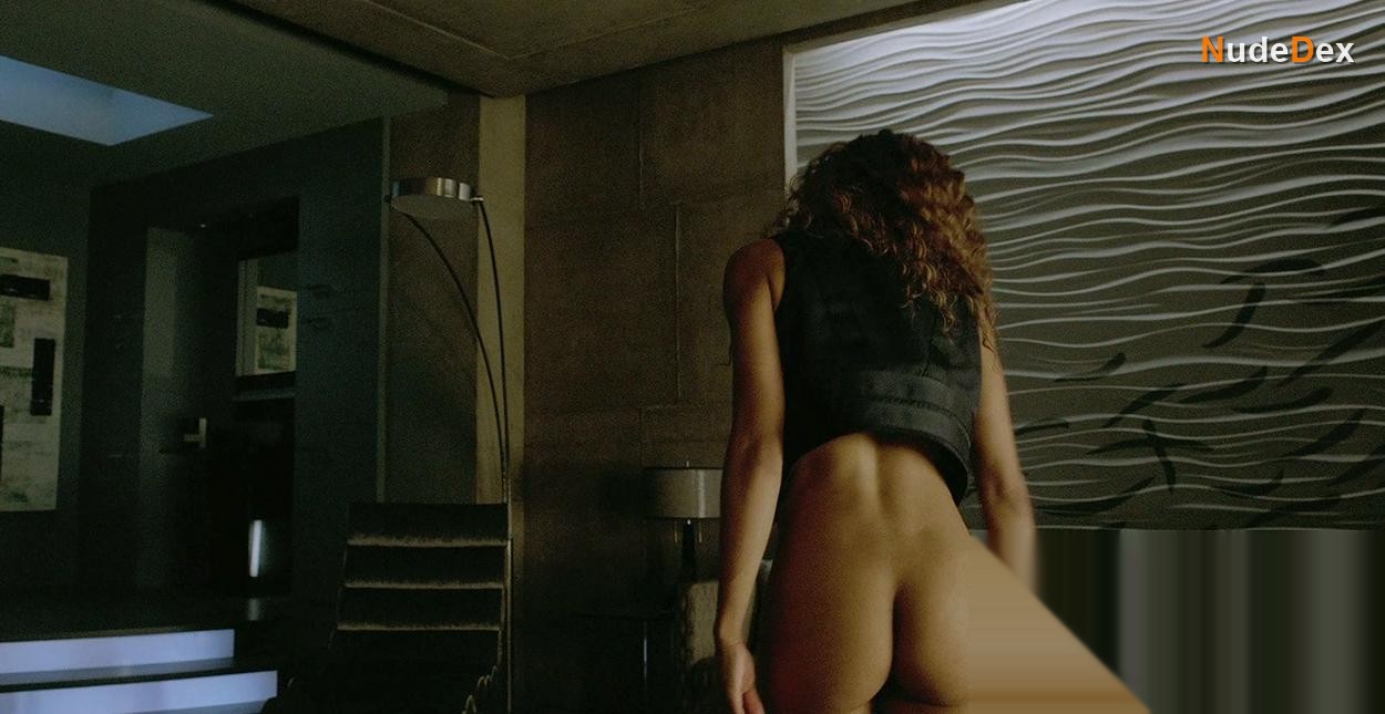 Patricia Mckenzie in Cosmopolis, photo 3
