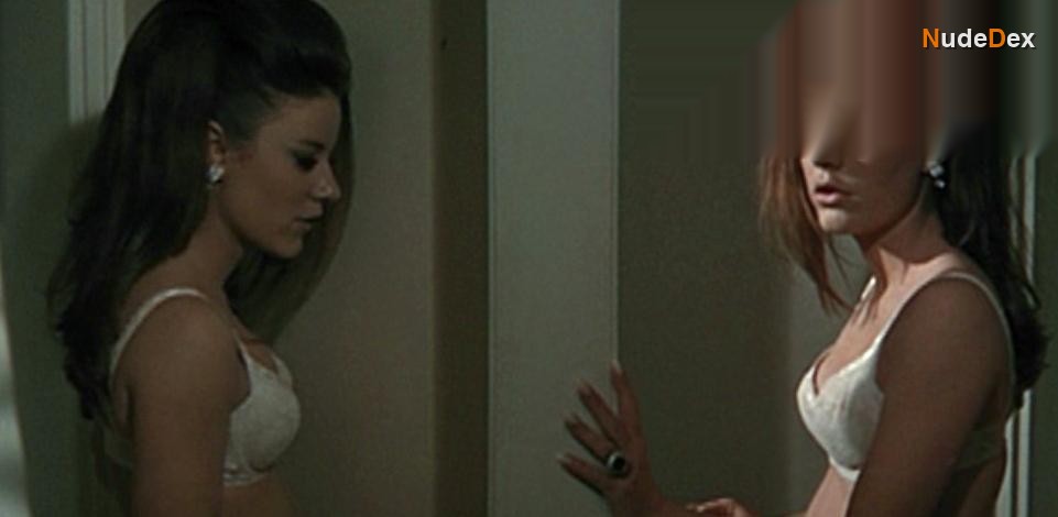 Patty Duke in Valley Of The Dolls, photo 7