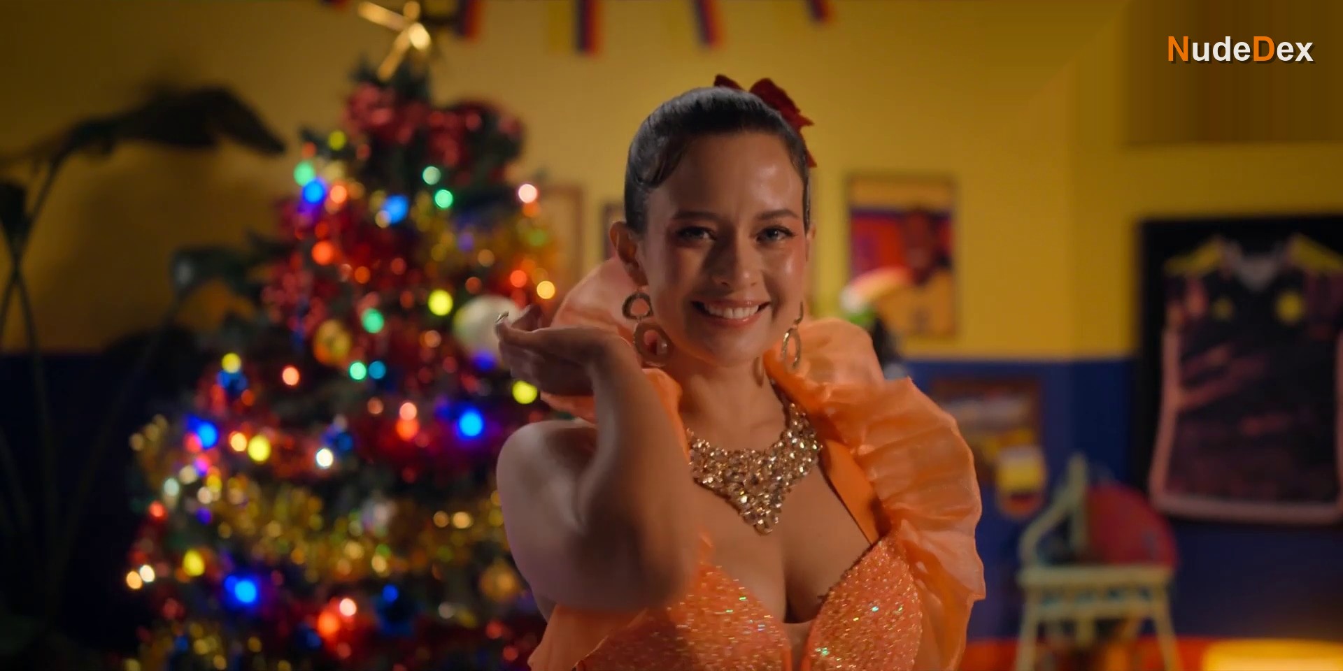 Paula Garcia in Bump A Christmas Film, photo 3