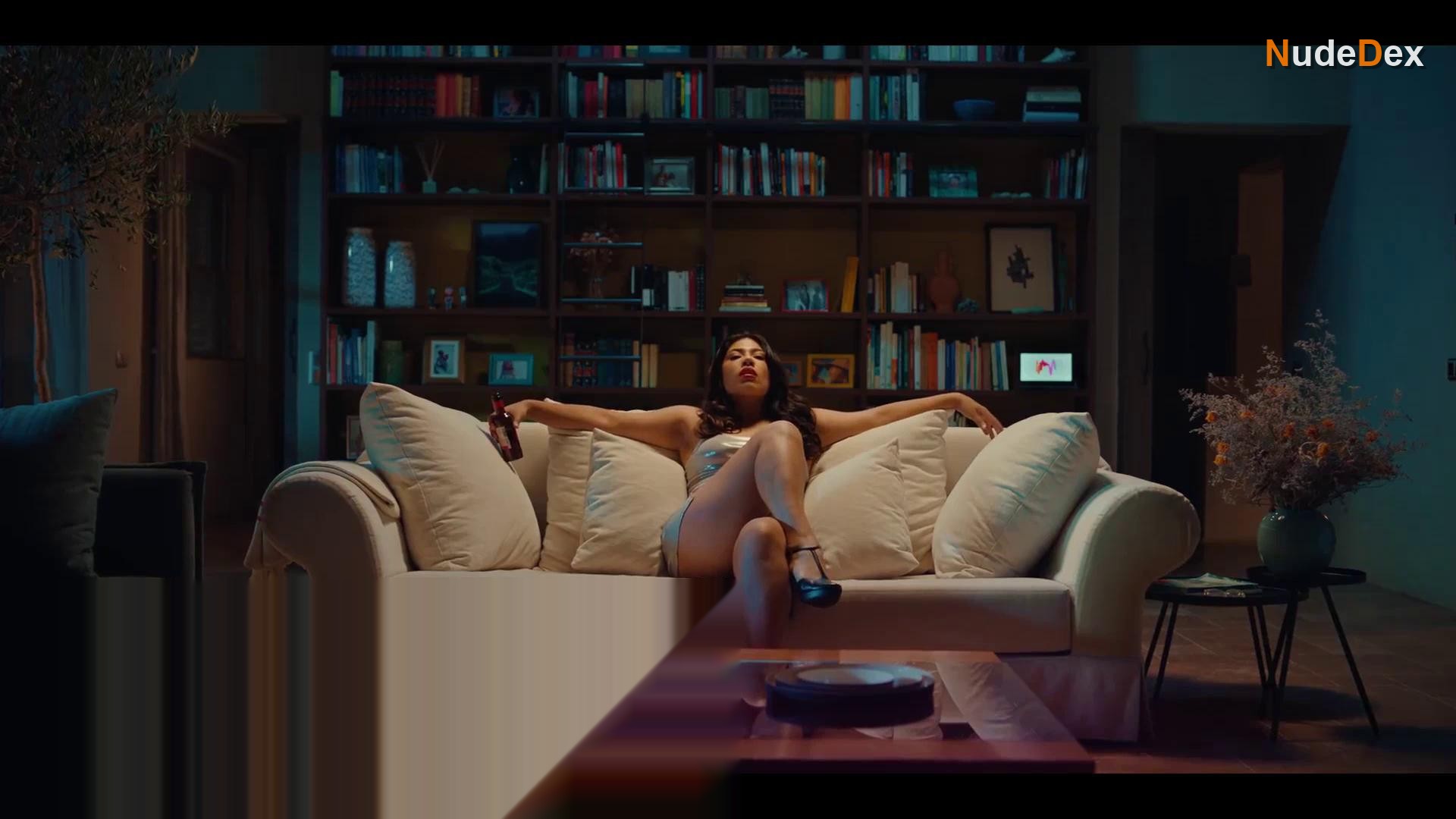 Paula Grimaldo in The Quiet Maid, photo 5