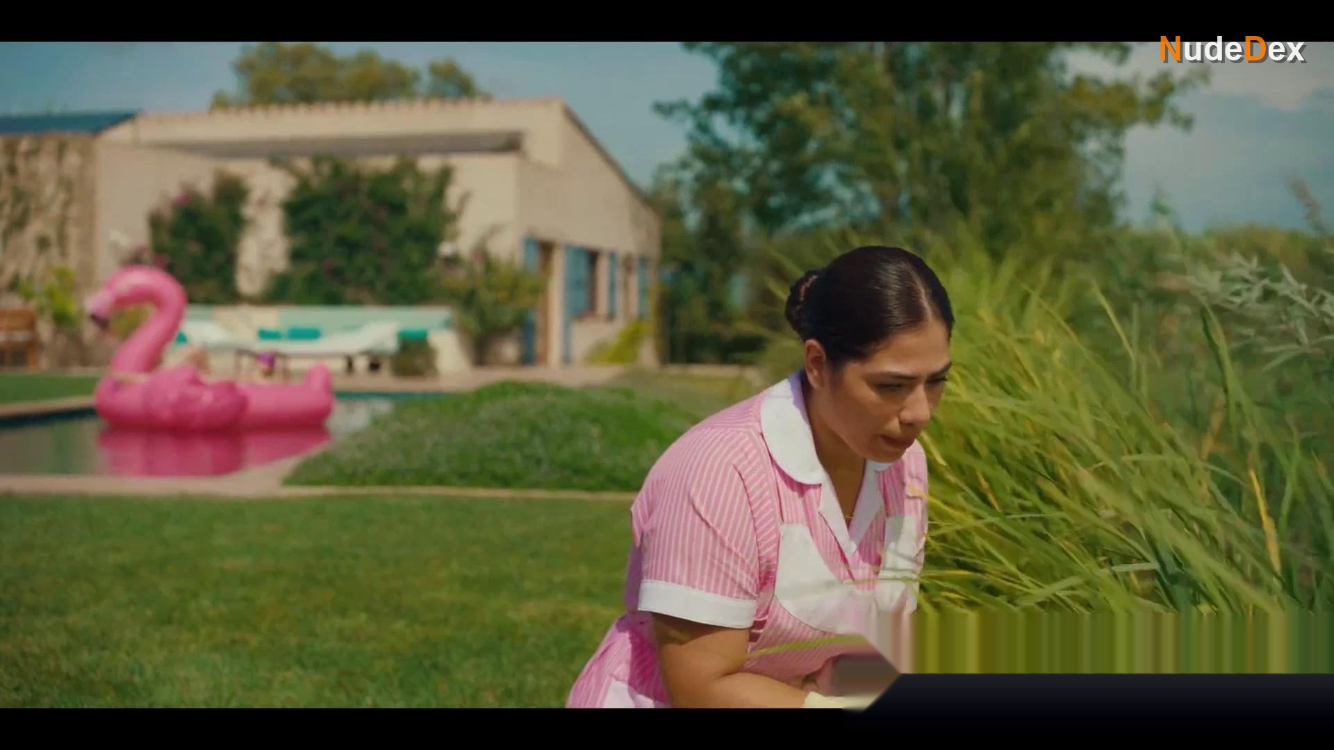 Paula Grimaldo in The Quiet Maid, photo 9