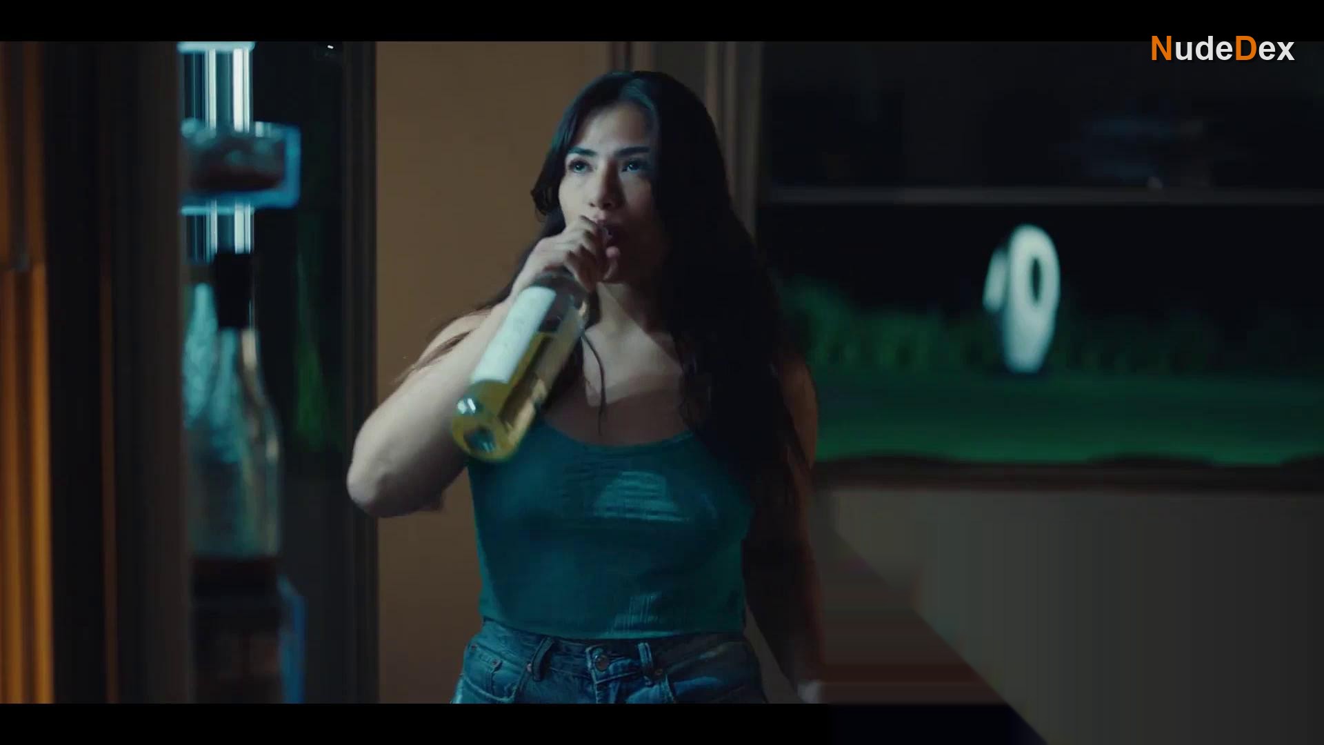 Paula Grimaldo in The Quiet Maid, photo 17