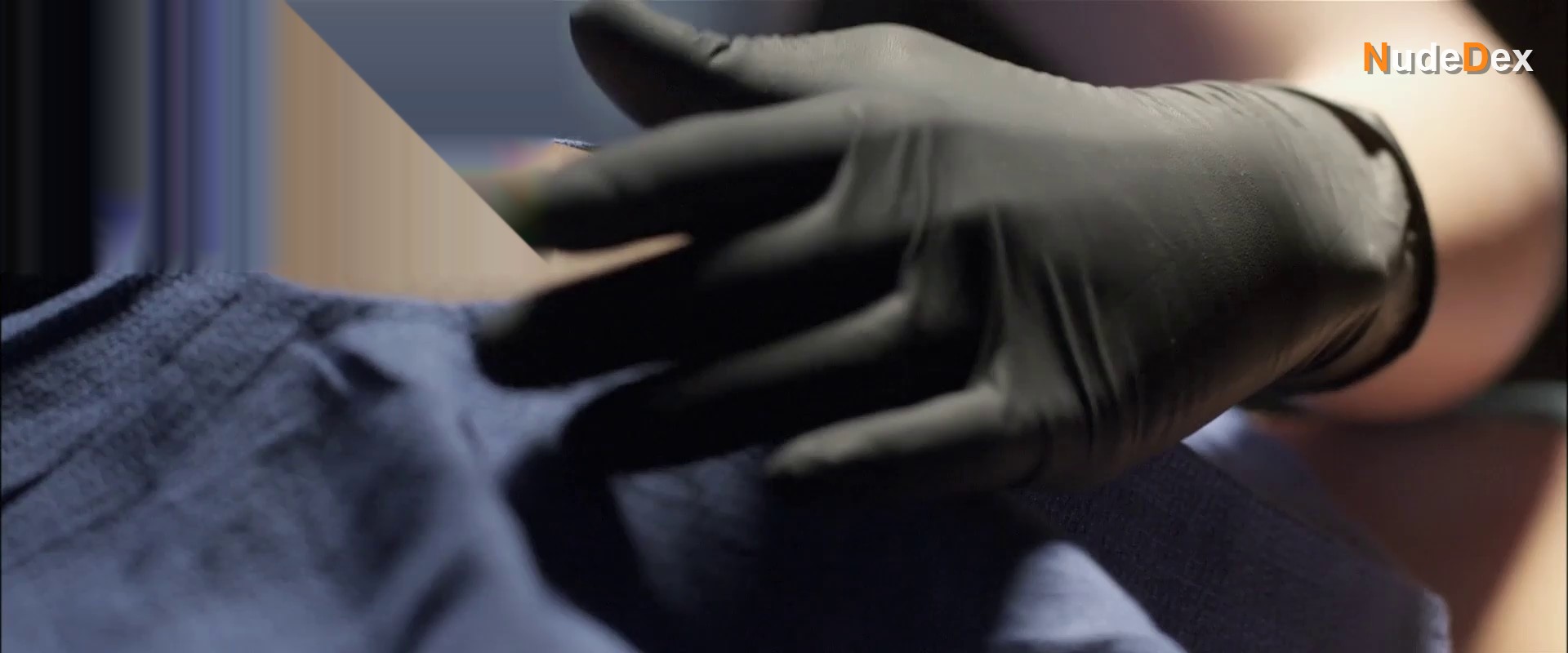 Paula Lindberg in American Mary, photo 2
