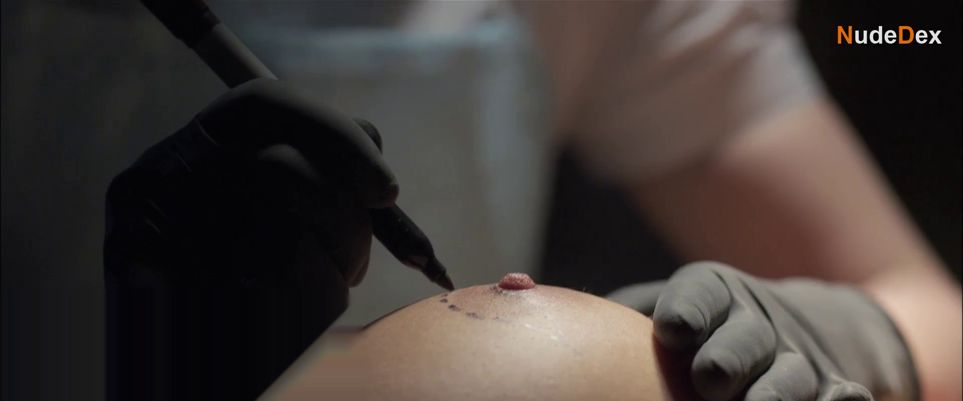 Paula Lindberg in American Mary, photo 3
