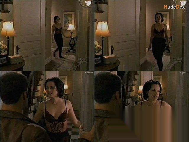 Paula Marshall in Hellraiser Iii, photo 6