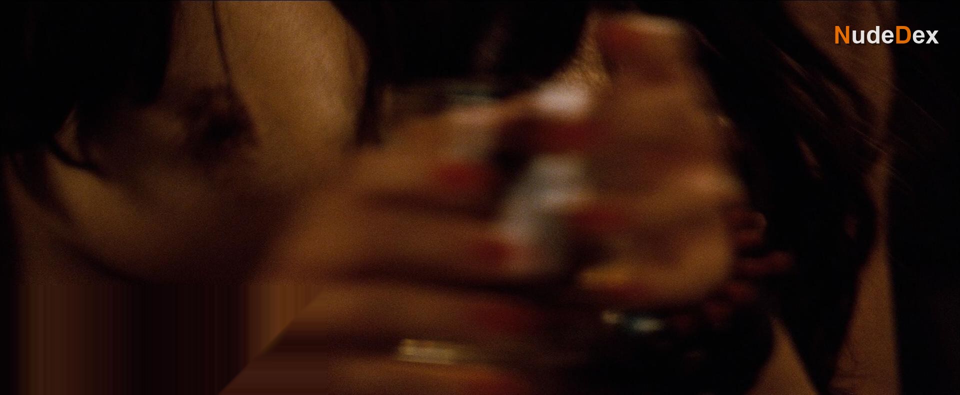 Paula Patton in 2 Guns, photo 2