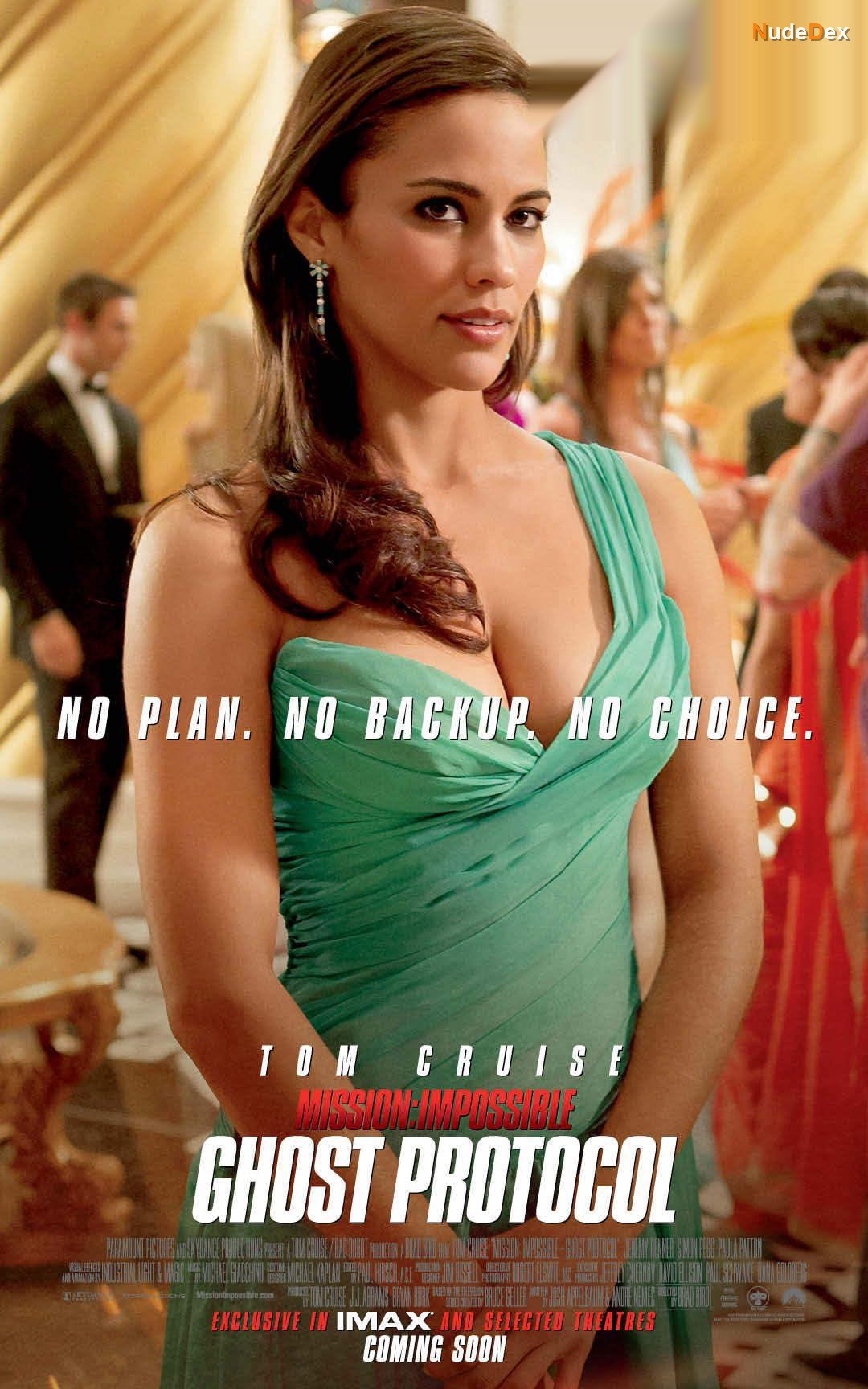 Paula Patton in Mission Impossible Ghost Protocol, photo 24