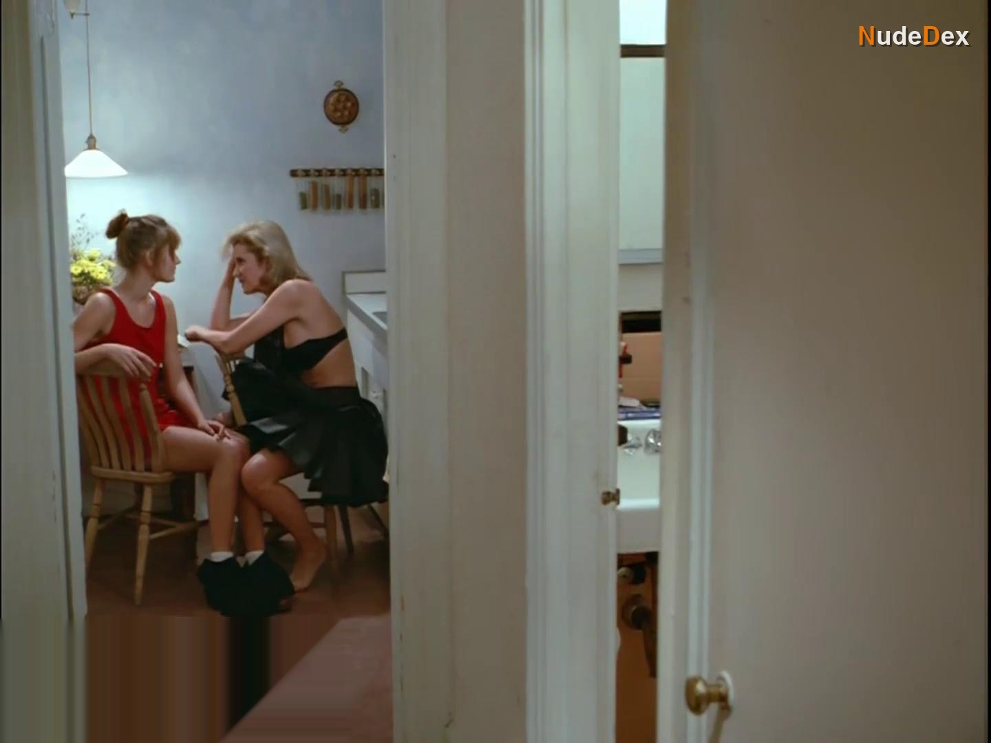 Paulina Porizkova in Anna, photo 6