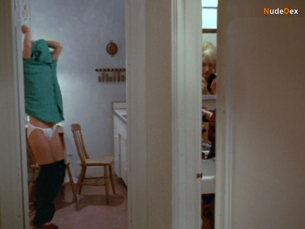 Paulina Porizkova in Anna, photo 15