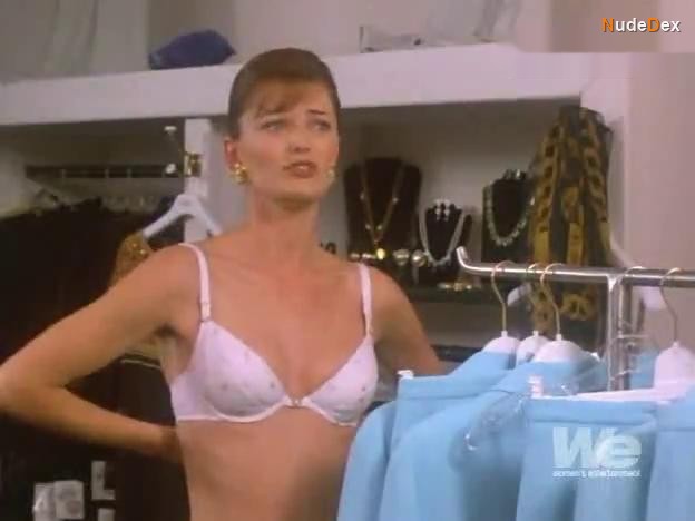 Paulina Porizkova in Wedding Bell Blues, photo 2